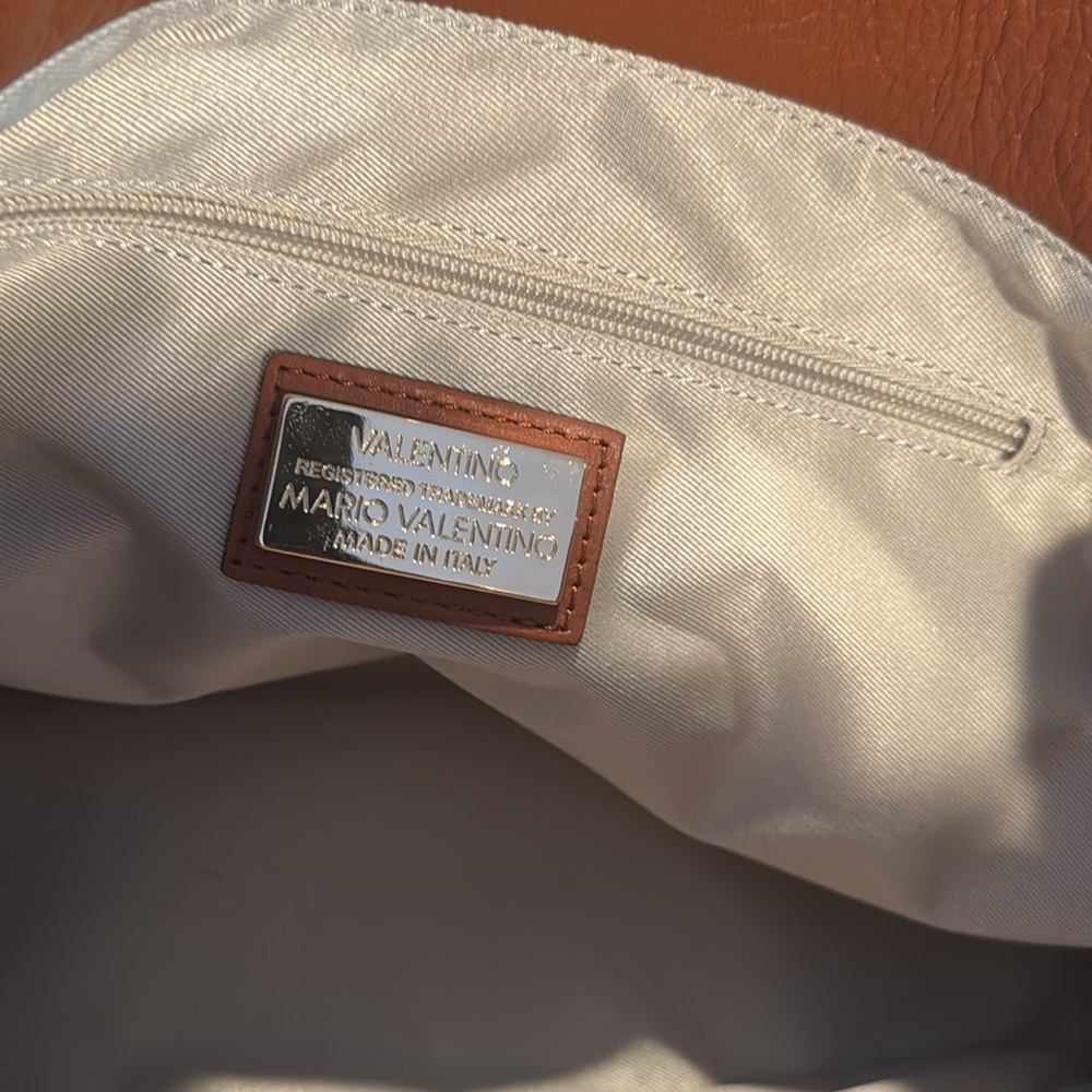 Valentino leather Carmel color Tote Bag with Gold Chain with dust bag - Picture 7 of 8